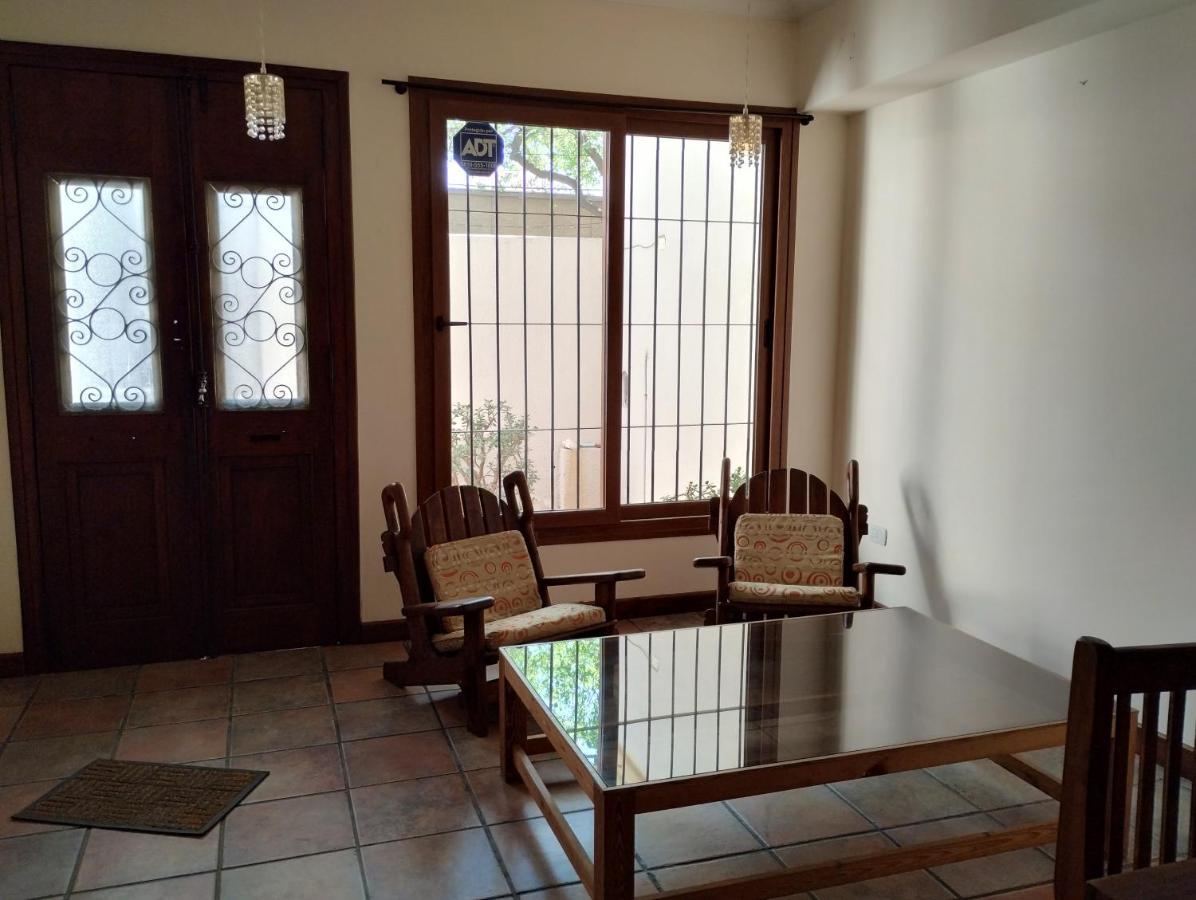 Hostel Terminal Mendoza Luaran gambar